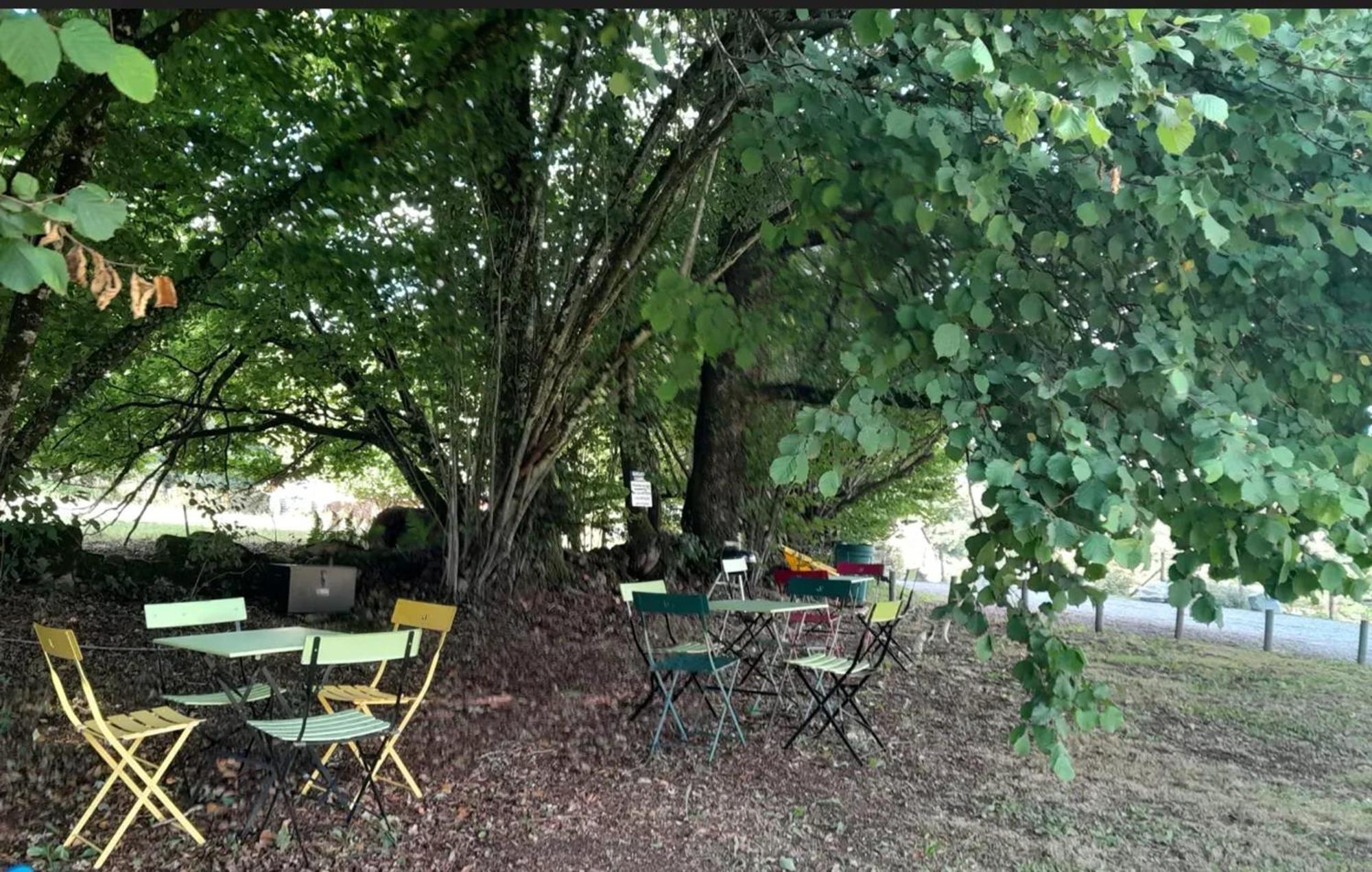 Chalet Charmant A Saint-Sylvestre Avec Terrasse Et Jardin Ambazac Esterno foto