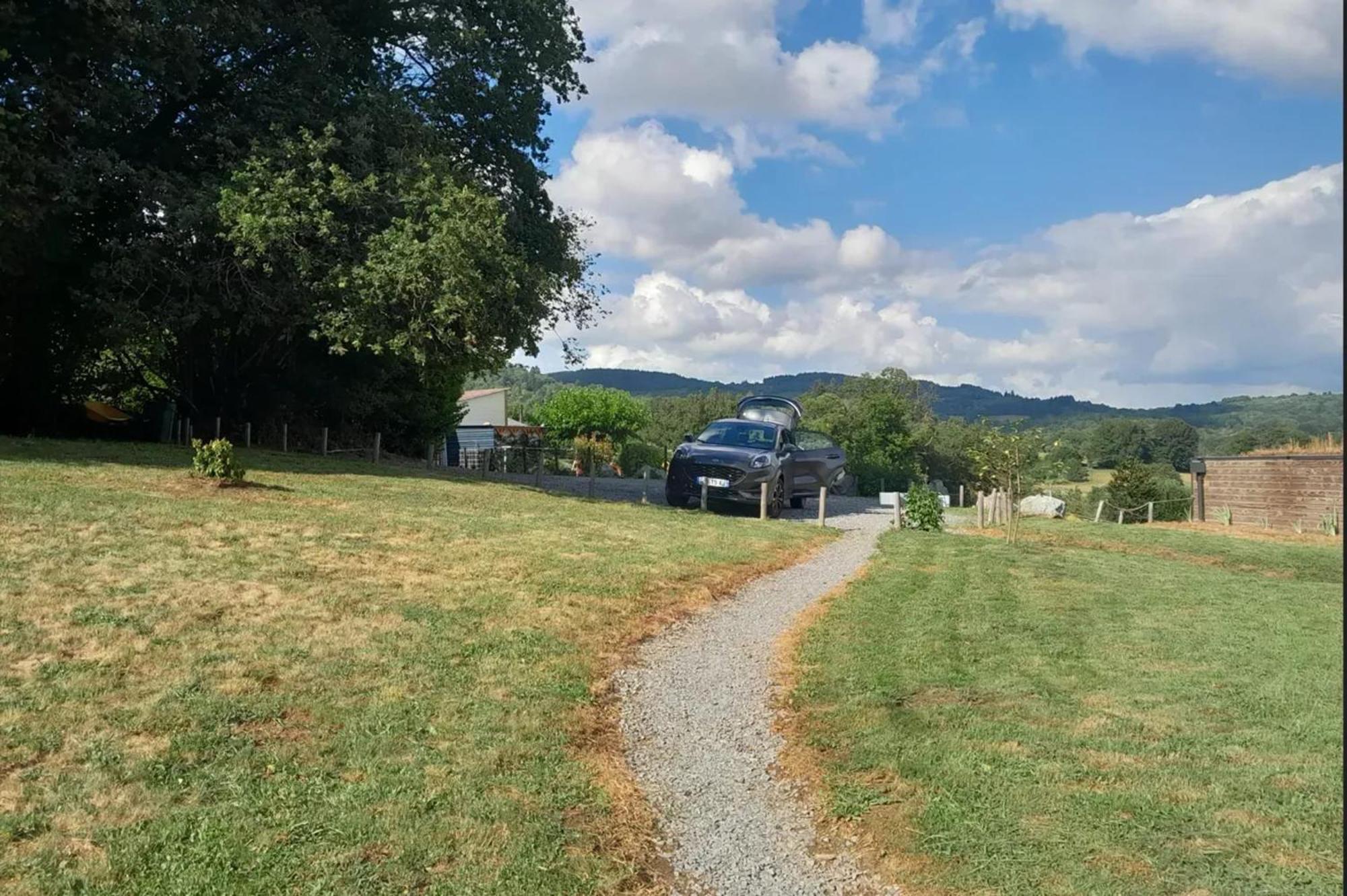 Chalet Charmant A Saint-Sylvestre Avec Terrasse Et Jardin Ambazac Esterno foto